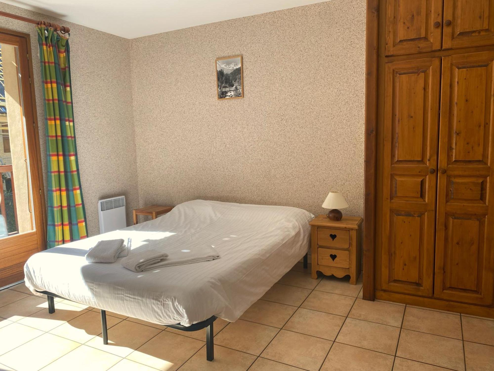L'Edelweiss Apartment La Chapelle-en-Valgaudemar ภายนอก รูปภาพ